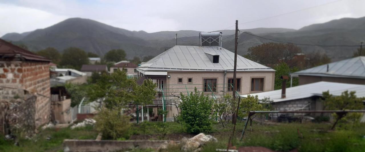 Home Garni Exterior foto